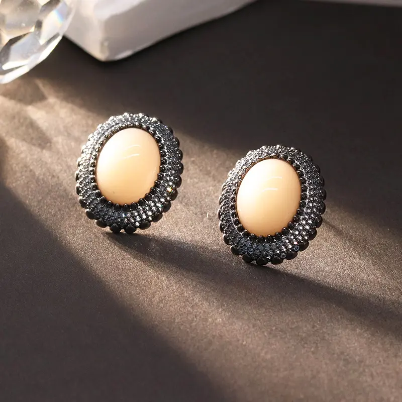 Gun black R 0305 earring model