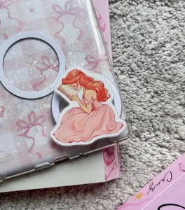 Coquette Aesthetic Phone Grip, Pink Ribbon and Bow Theme Phone Holder, Soft Girl Style Reading Girl Accessory, Cute Pastel Pink Phone Stand for Teen Girls, Trendy Aesthetic Phone Decoration