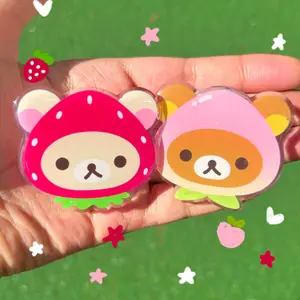 Cute Bear Phone Grip | Strawberry & Peach Bear Phone Grip | Kawaii Phone Grip, Phone Holder, Phone Charm, Phone Stand, Kindle Stand