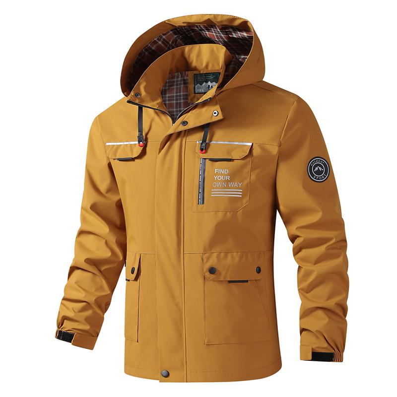 Men's lightweight foldable outdoor windproof, waterproof and fluffy hooded jacket, suitable for running, travel and leisure occasions, with good air permeability. It is a must-have outdoor jacket in autumn and winter