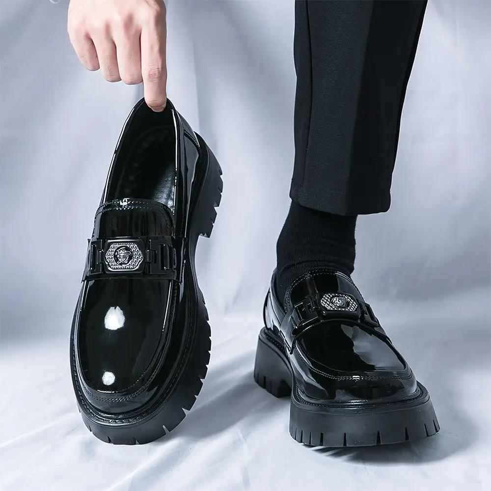 Ubetif Men's Summer Fashionable Casual Tassel Decor Pu Leather Slip-on Shoes, Loafers, Simple Design Elegant Plain Round Toe Loafers, Business Style T