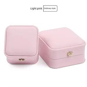 Chic Leather Jewelry Case – Store Rings, Pendants, & Bracelets in Style – Ideal for Mother's Day, Birthdays, and Anniversary Gifts