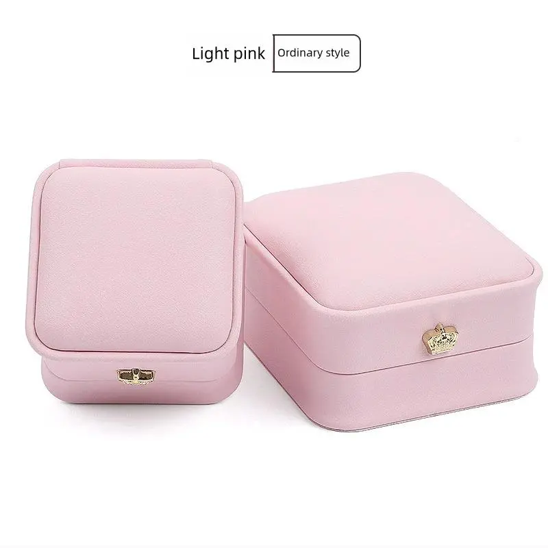 Chic Leather Jewelry Case – Store Rings, Pendants, & Bracelets in Style – Ideal for Mother's Day, Birthdays, and Anniversary Gifts