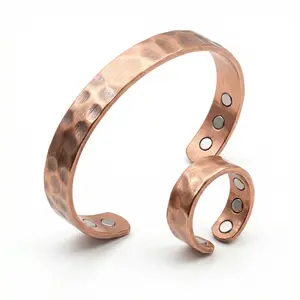 Nandudu Copper Magnetic Bracelet & Ring Set for Women, Vintage Hammered Open Cuff, Trendy Jewelry Accessory