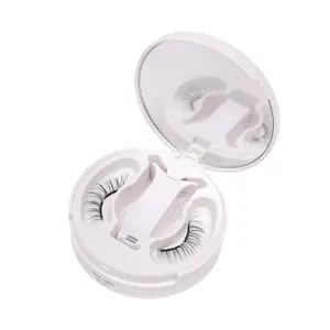 This magnetic false eyelash set is reusable, waterproof, requires no glue or eyeliner, and creates a flawless makeup look.
