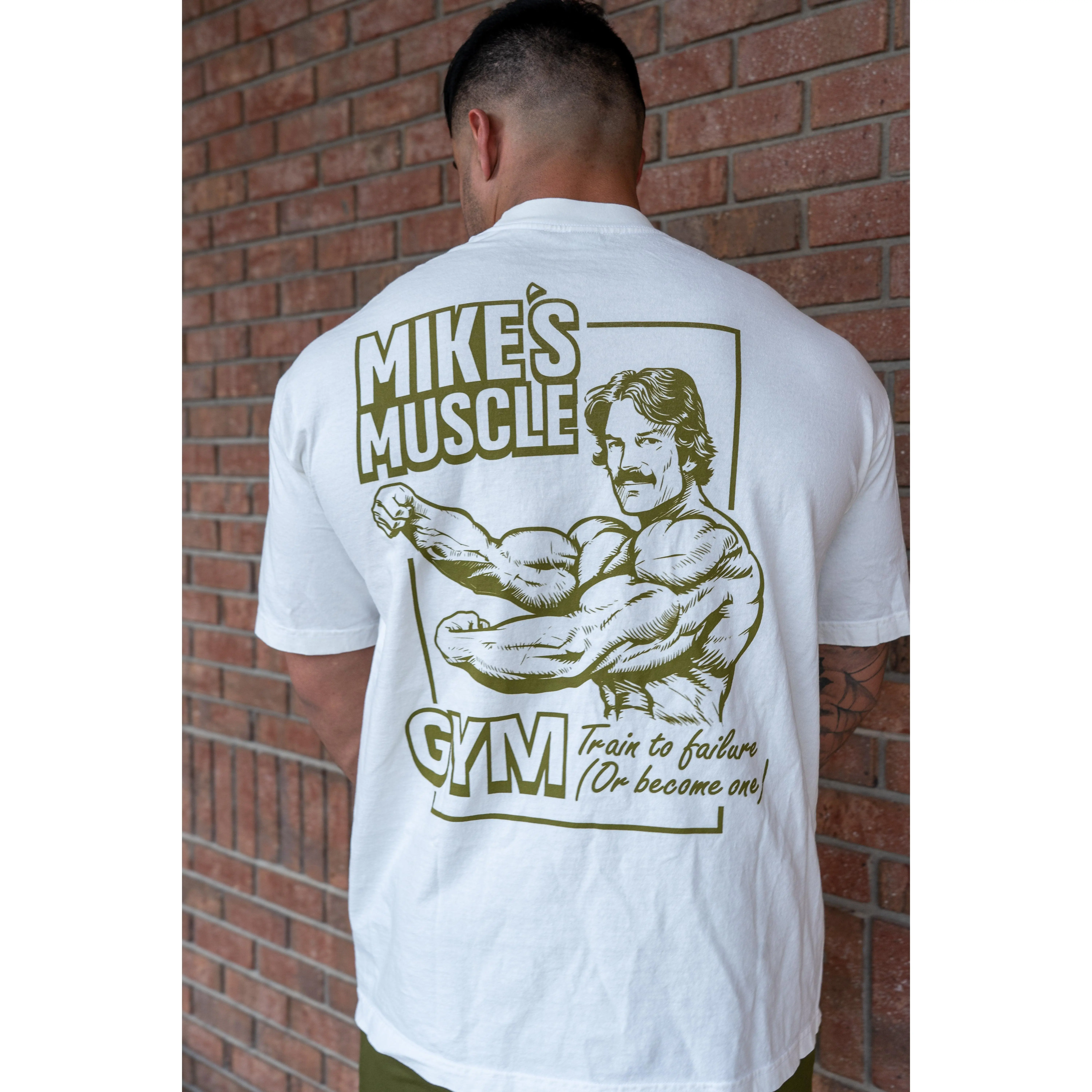 MIKE'S MUSCLE GYM OVERSIZED TEE MIKE'S MUSCLE GYM OVERSIZED TEE