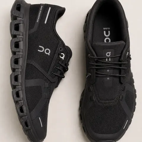On Cloud 6 Triple Black Women's Running Athletic Shoes New