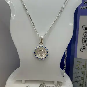 925 sterling silver 22”chain and pendant high quality st Benito high quality Italian silver Figaro chain 3mm(( cadena y dije de plata Italiana Alta calidad solido 22”pulgadas cadena figaro 3mm