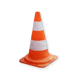 A TRAFFIC CONE YOU CAN CLEAN YOUR GLASSES WITH