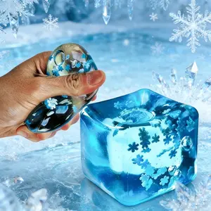Snowflake-shaped Relax Toy, Snowflake Ice Cube Squeeze Toy, Sky Blue Squeeze Relaxation Toy, Slow-rebound Three-dimensional Maltose Toy with a Soft and Comfortable Touch - Perfect for Use at Work, During Study, or for Relaxation. It's an Excellent