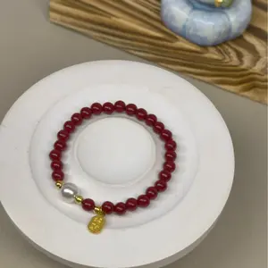 Selected Bracelet – Clean Design for Everyday Wear