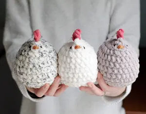 Tiny Yarnies - Chunky Chicken Amigurumi Collection - Hand-Knitted Farm Animal Dolls - Cute and Cuddly Rustic Home Accents
