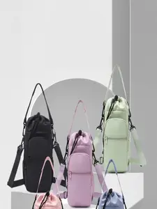 Stylish Insulated Water Bottle Carrier with Sling Bag Design, Adjustable Shoulder Strap for Easy Carrying, Perfect for Travel & Outdoor Use, All Seasons, Convenient