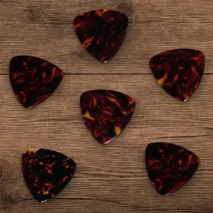 Large Triangle Picks - Vintage Tone - 6 Picks - Tortoise