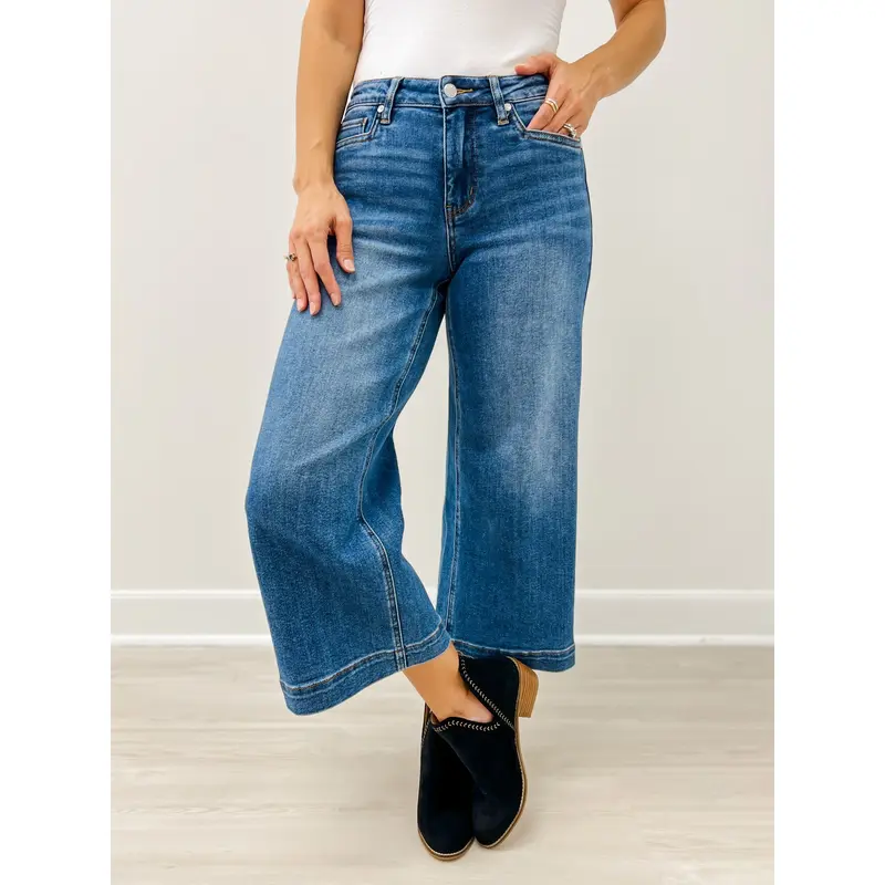 Judy Blue DENIM REVIVAL Mid-Rise Cropped Jeans, Everyday, Spandex