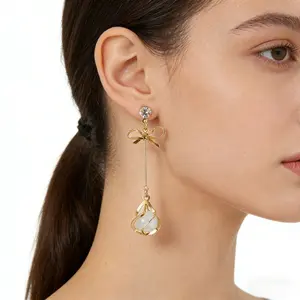 Bowknot Cat Eye Stone Earrings For Women Fashion 925 Silver Pin Ear Studs Elegant Luxury Jewelry