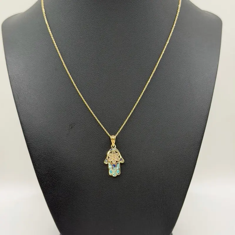 Boston chain 16" with Fatima's hand