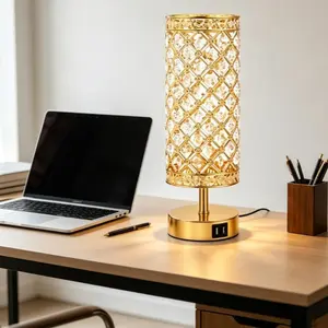 2026 Modern K9 Crystal Table Lamp With A Light Luxury Feel Featuring Cord With USB C / A Charging Ports And A K9 Crystal Shade Plug In Bedside Lamp Providing Eye Friendly Soft Lighting Suitable For Home Office / Led light bedroom Decoration Lighting