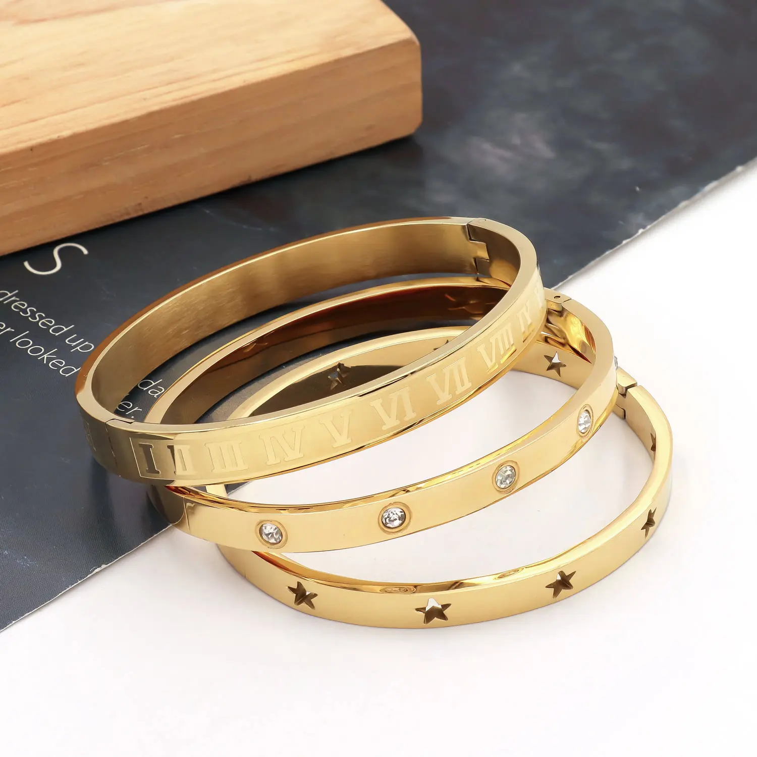 3-Pieces Together 6mm Width Women's 5-Star Hollow Stainless Steel Buckle Bangle Bracelets Set Women Costume Jewelry