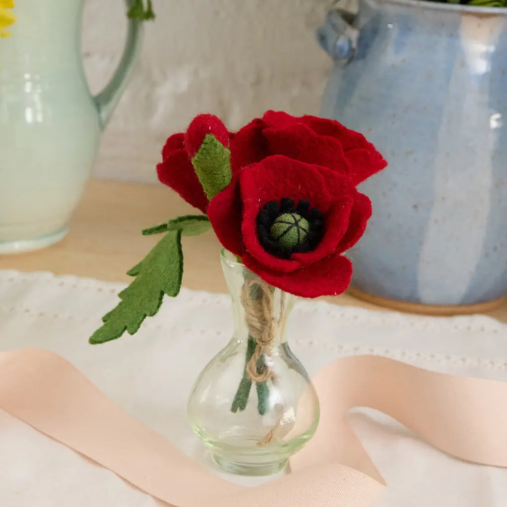 Red Poppy Flowers Bouquet with Vase