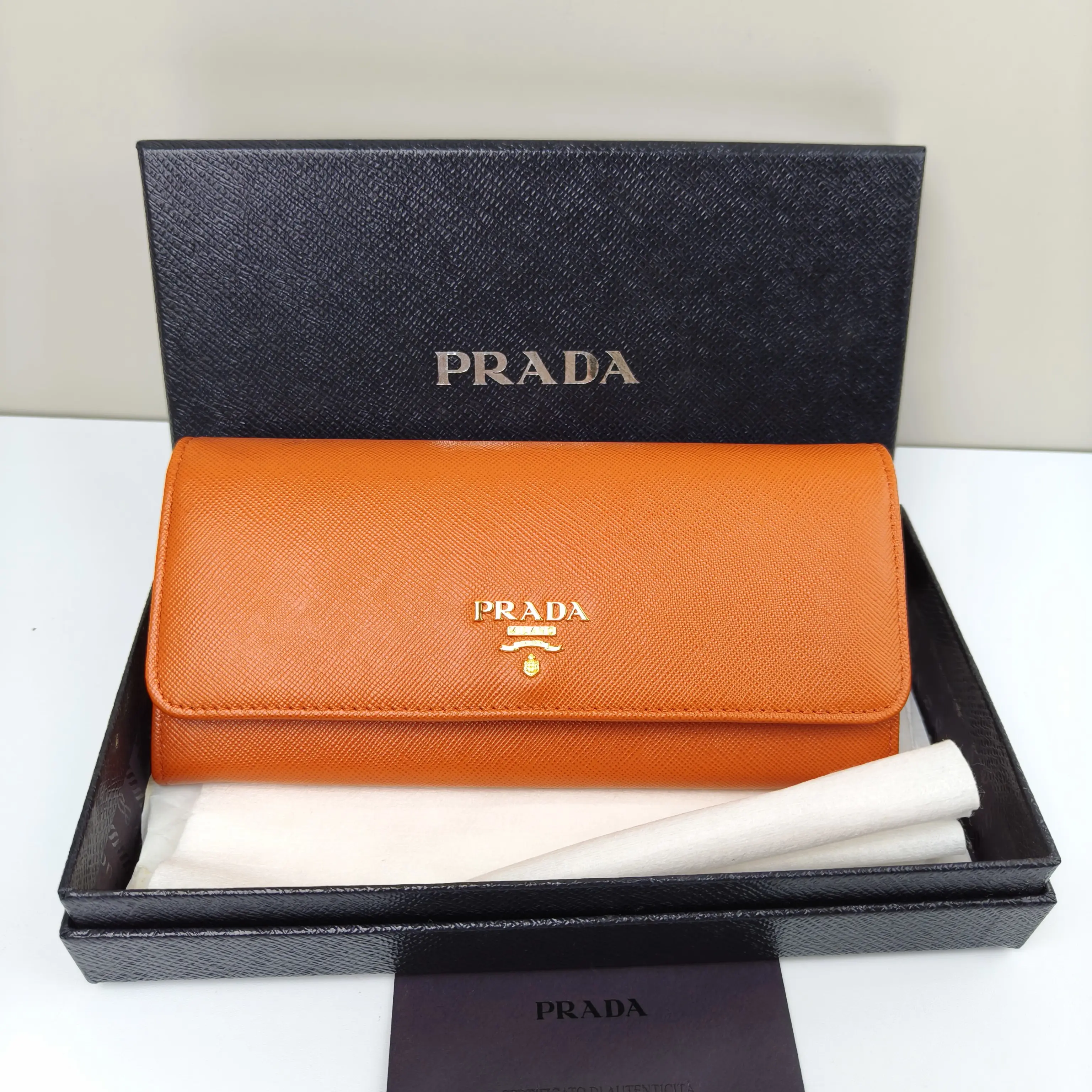 Pre-owned PRADA Saffiano Wallet Continental Flap Orange CPU0802