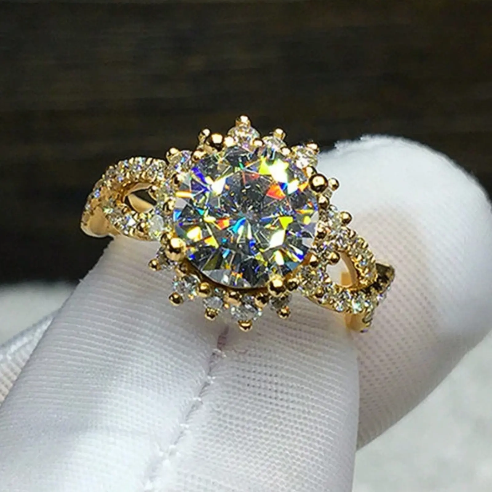14k gold plated round stone ring with fashionable cubic zirconia suitable for daily wear for women