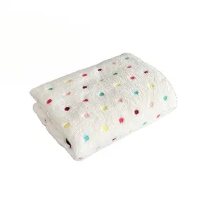 Soft Warm Pet Blanket for Dogs and Cats, Ideal for Napping, Travel, and Pet Care, Use on Sofa Bed, Home, 1 Piece Pack