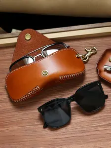 1 PC Unisex Vintage Hand-Stitched Cowhide Leather Travel Eyewear Case, Durable Hook Closure, Waist-Attached Design, All-Season Accessory