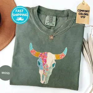 Comfort Colors Cow Skull Faux Patchwork PRINT T-shirt, Cowgirl Graphic T-shirt, Cottagecore Western Tee - TrendWear USA