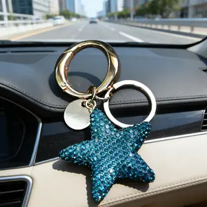Dazzling Rhinestone Star Keychain, Sparkly Water Drill Q Loop Charm, Women's Bag/car Key Accessory, Elegant and Stylish Design