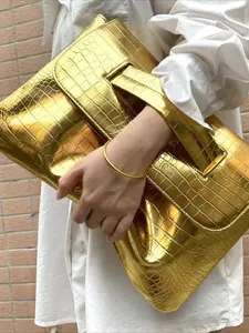 Ladies' crocodile patterned handbag, multi compartment storage crossbody bag, personalized street retro shoulder bag, Stylish handbag, PU Leather Bag