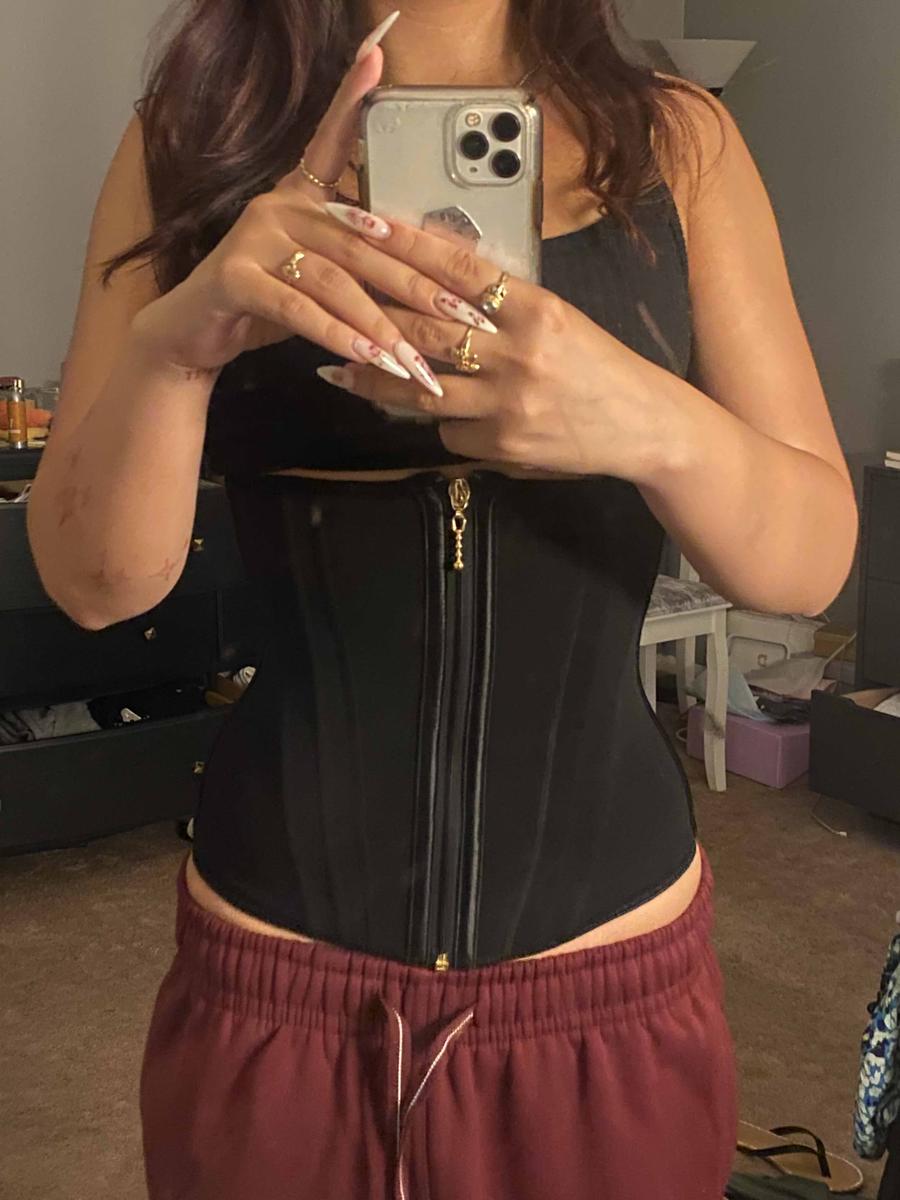 Item: BLACK, X-SMALL