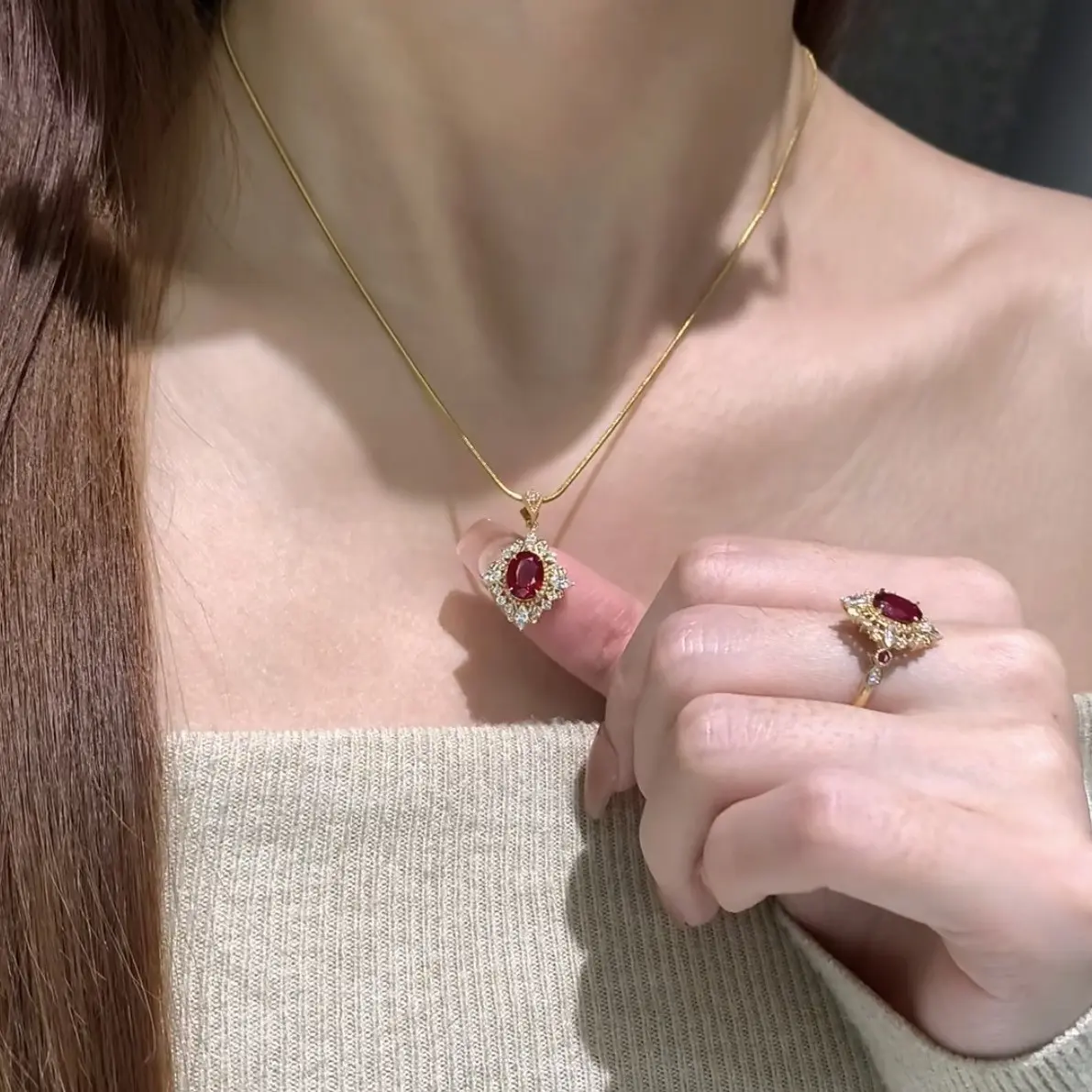 Vintage Full Diamond Ruby Necklace Light Luxury High-end Niche Noble Unique Cool Ring for Women Gift for Girlfriend Christmas Gift
