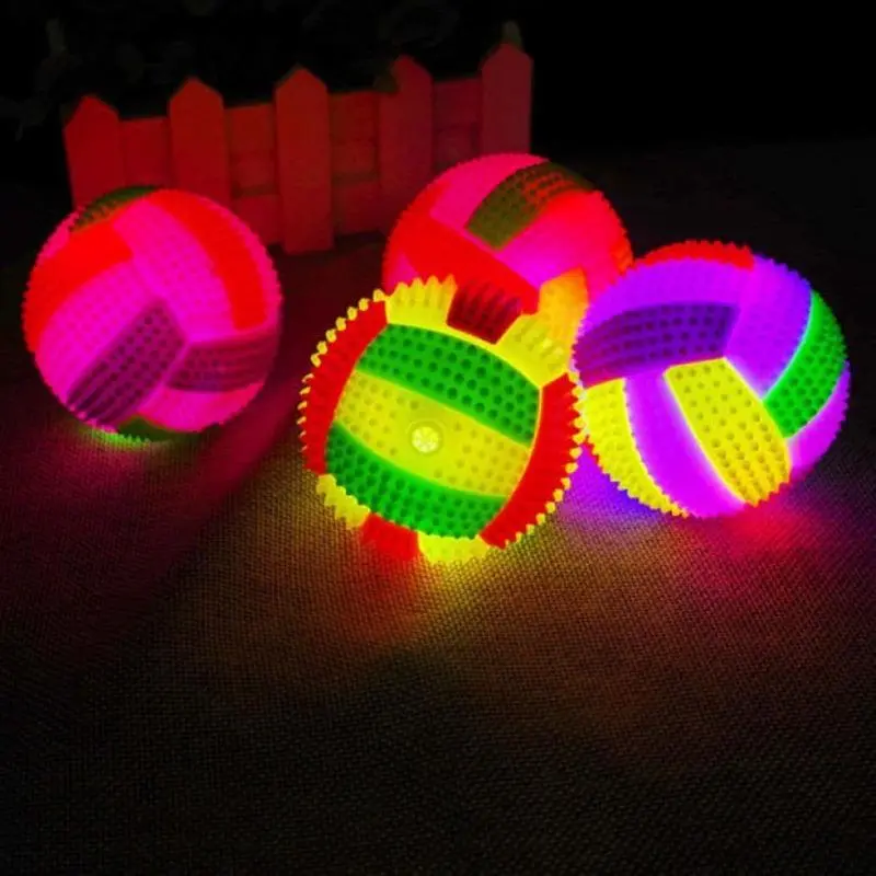 4pcs LED Flashing Ball with Lights Football-Shaped Bouncy Balls, Interactive Sounding Pet Chewing Toys for Cats and Dogs, Colorful Lights, Durable Rubber Massage Balls, Glow-in-the-Dark Balls That Help Clean Teeth