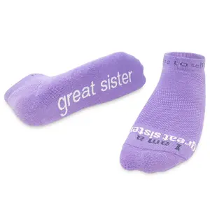 I am a great sister® light purple lavender low-cut socks