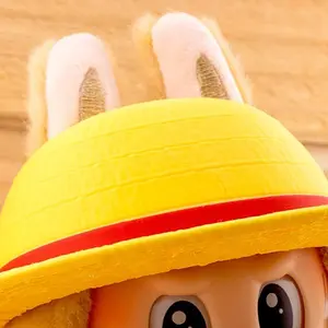 Collectible straw hat for plush doll