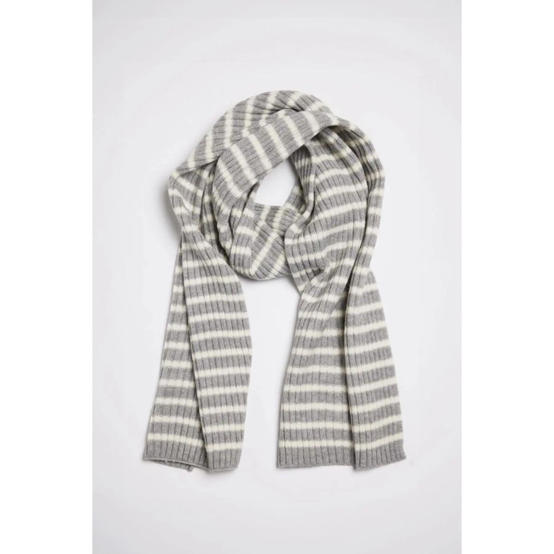 BOLTON STRIPE SCARF BOLTON STRIPE SCARF