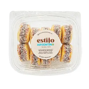 Alfajores Estilo Argentino de Maicena Con Arequipe y Coco Rallado/ Alfajor Estilo Argentino With Caramel And Striped Coconut