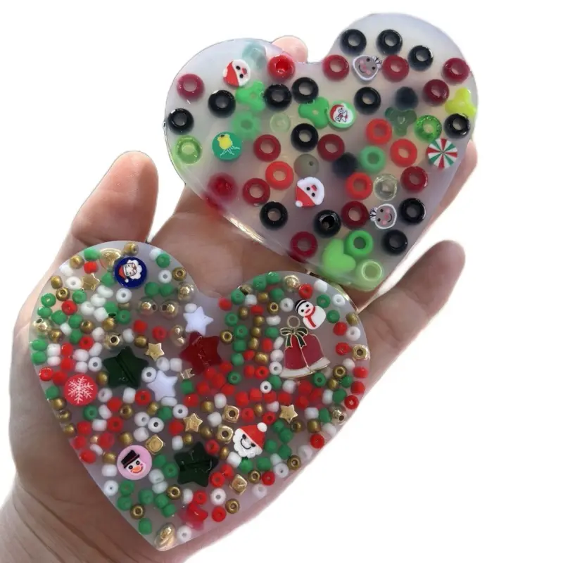 Peek Me Tiny Hearts