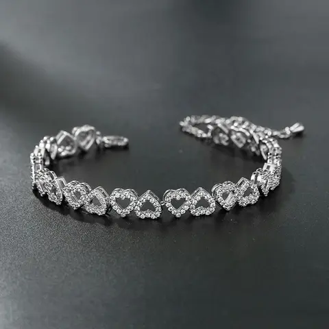 Women's Rhinestone Decorated Hollow Out Heart Design Cuff Bangle, Cuff Bangles Bracelets, Exquisite Minimalist Bangle, Jewelry As Gift, Matching Bracelet, for Fall, Heart Shaped Bracelet