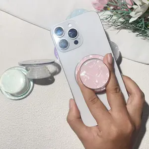 1/3/6pcs-Reusable MagSafe Magnetic AirbagPhone Holder, Colorful Seashell Paper Design withAesthetic Instagram-Worthy Shell Pattern, StrongGrip & Stable Stand for Smartphones, CuteAccessory for Daily Use