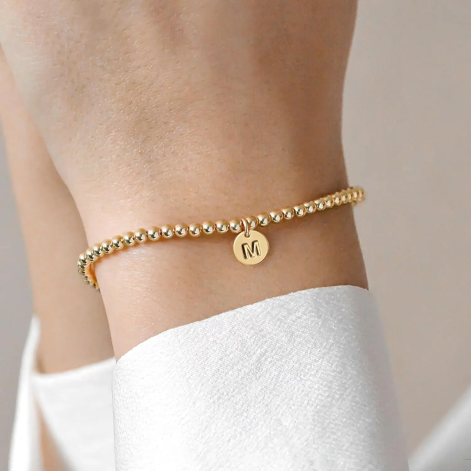Gold Initial Bracelet for Women - Dainty Gold Plated Letter A-Z Charm Disc Bracelet for Women Trendy, Womens Gold Jewelry Beaded Bracelet Gifts