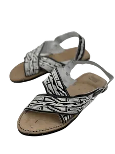 Men's Silk Threaded Bordado Leather Cruzado Huarache Shoe