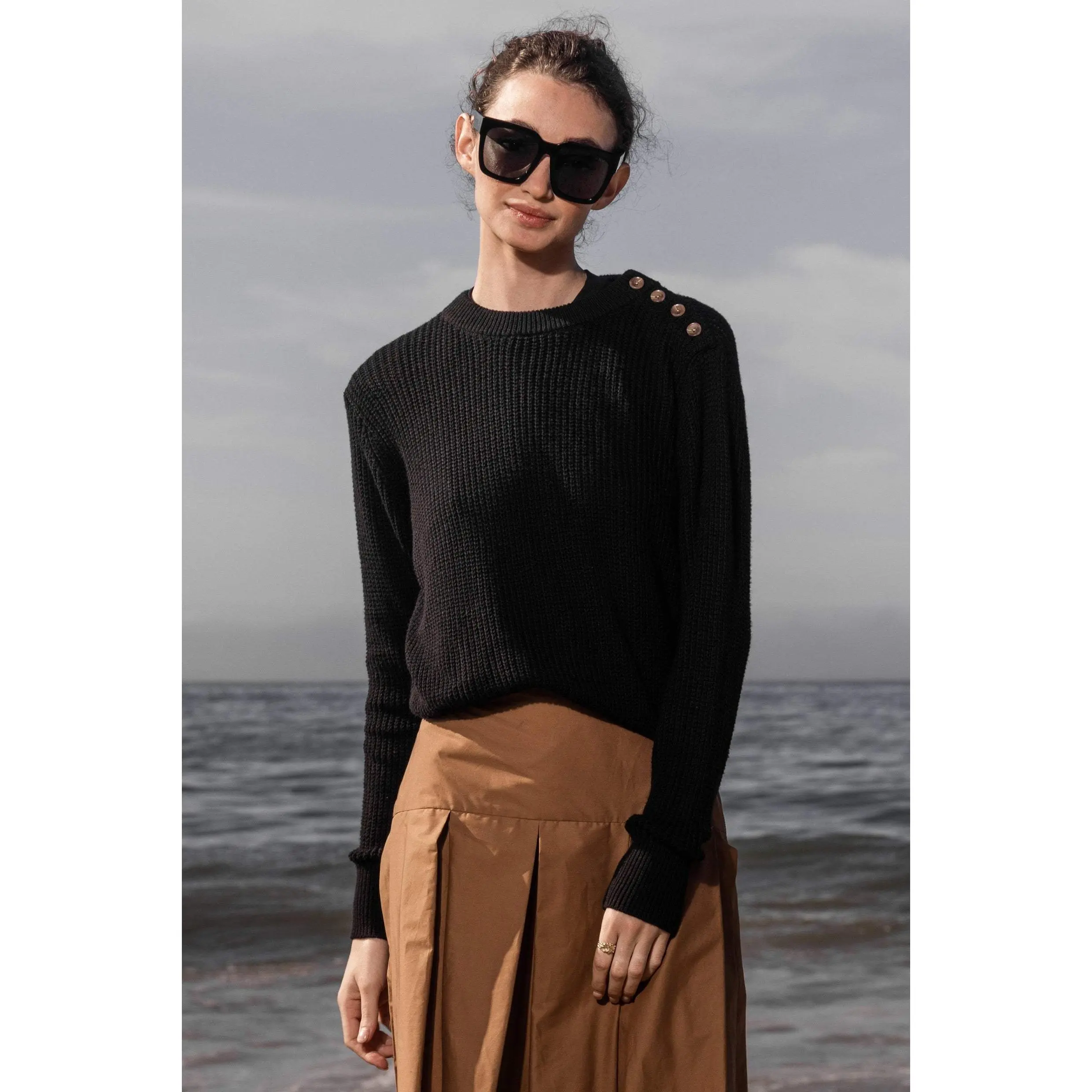 MOBY SWEATER - BLACK