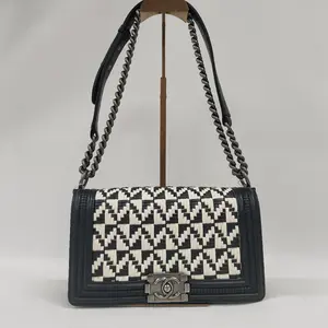 Pre-owned CHANEL leather Shoulder Bags Medium Le Boy Flap Bag in Black & White Woven Raffia with Trim 【BF 12Z】YS14095