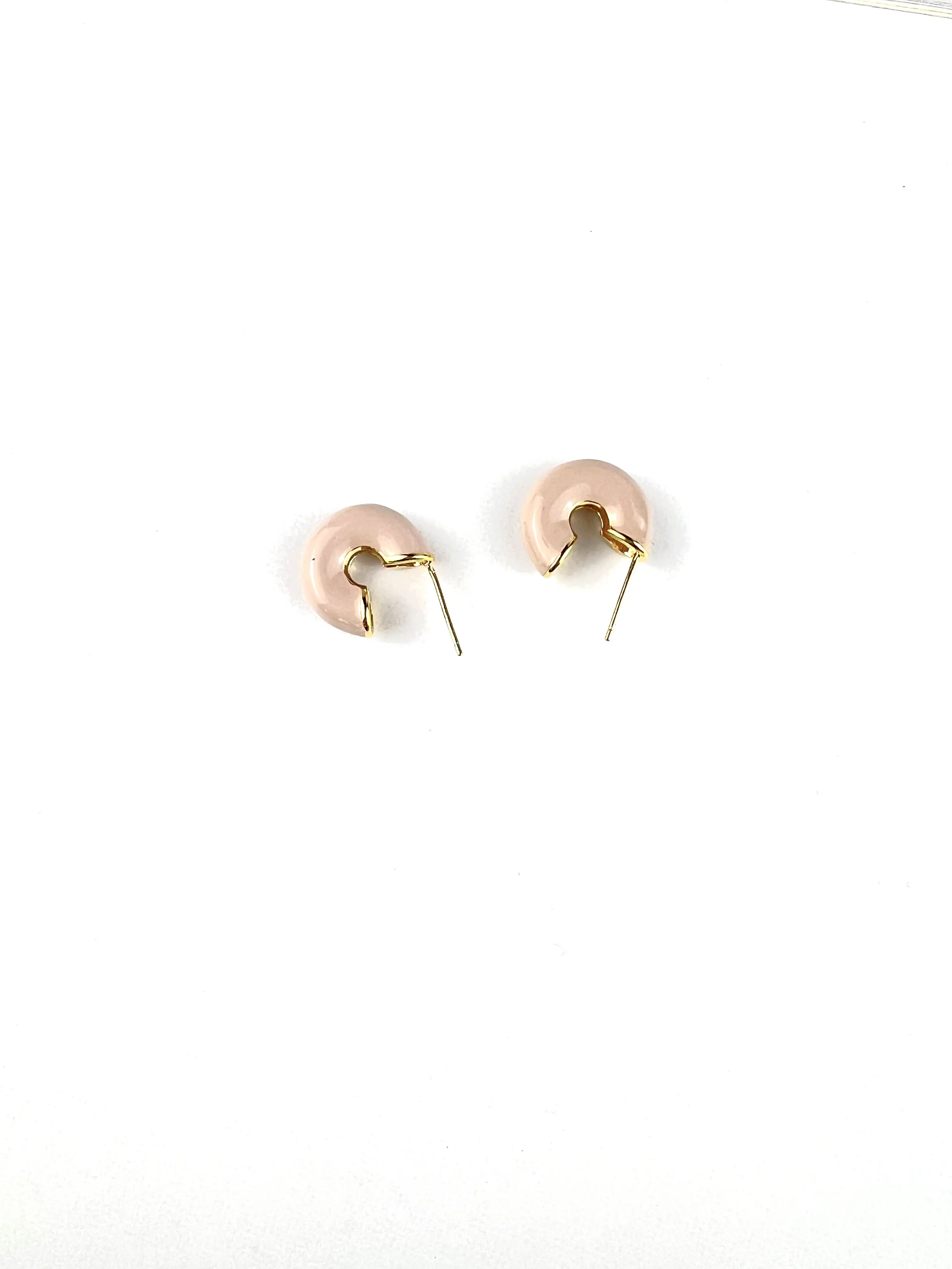 Blush Pea Hoop Earrings - Perfect for Any Occasion