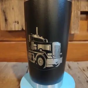 Kenworth 20oz Gear Jammer Day Cab Tumbler - Portable Stainless Steel Drinkware with Unique Laser Engraving, Easy to Carry & Stylish Design - Cup, Bottled, Reusable, Beverage, Washable, Bottle, Water Bottles