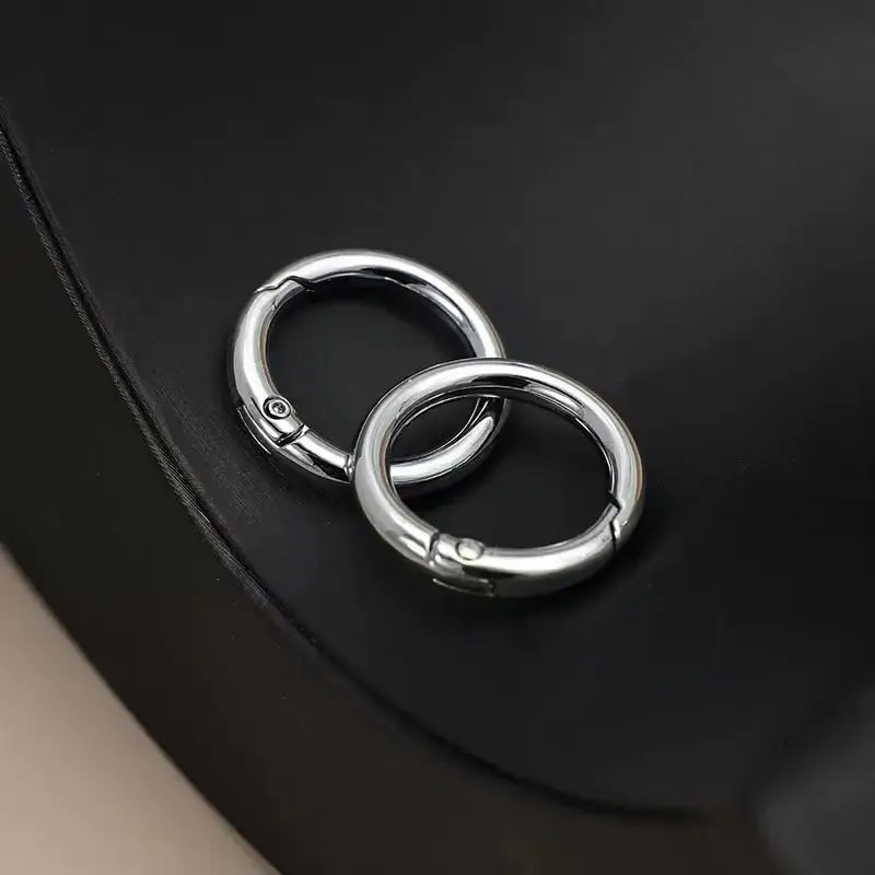 C1 Keyring