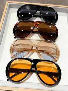Set of 4 Y2K street-style women’s plastic sunglasses, perfect for beach vacations, driving, and nighttime outings—fashionable and versatile, suitable for all occasions.