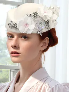 Women Soft Beret Hat with Flower Design, Vintage European Style Church Derby Headwear, Retro British Fashion Accessory